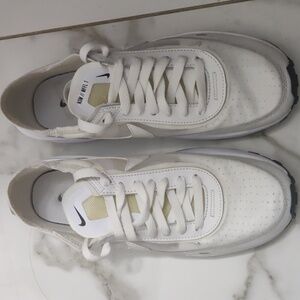 Nike Waffle One All White